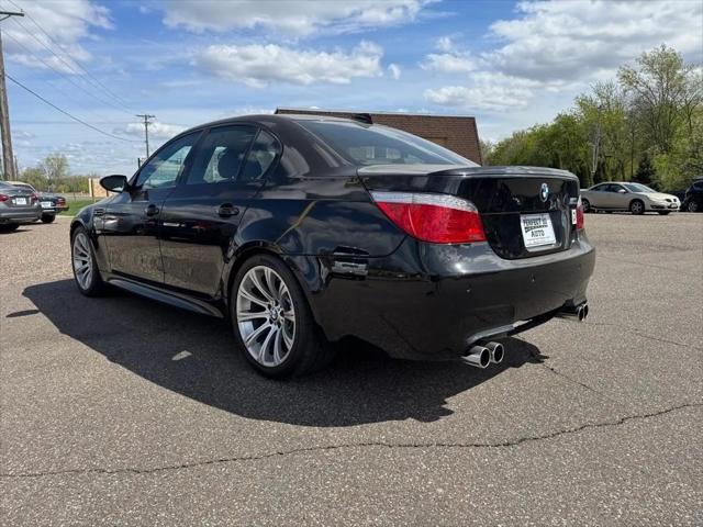 2008 BMW M5 Standard