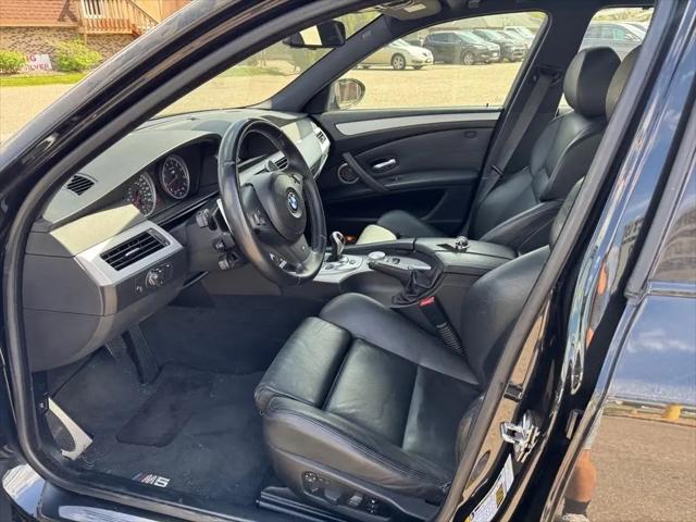 2008 BMW M5 Standard