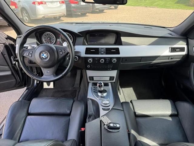 2008 BMW M5 Standard