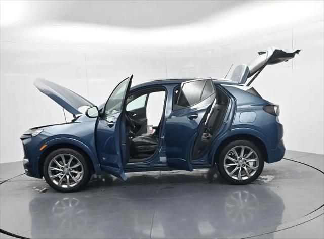 2024 Buick Encore GX Avenir FWD