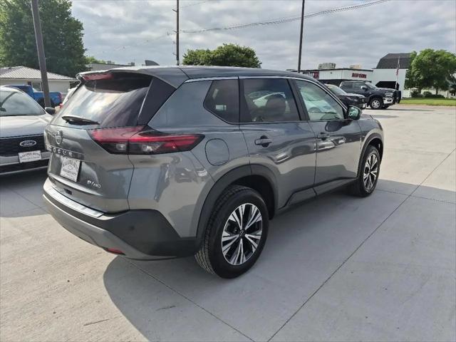 2022 Nissan Rogue SV Intelligent AWD