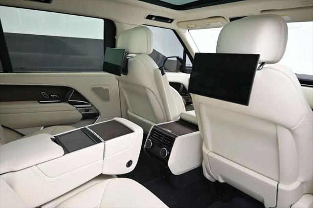 2023 Land Rover Range Rover Autobiography