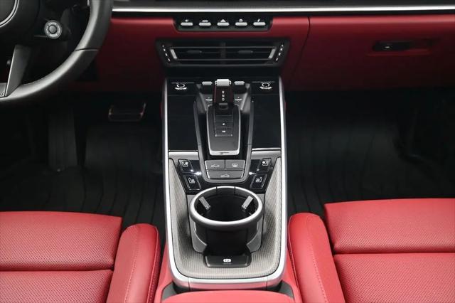 2024 Porsche 911 Carrera S