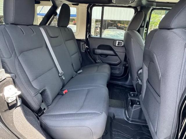 2020 Jeep Wrangler Sahara 4x4