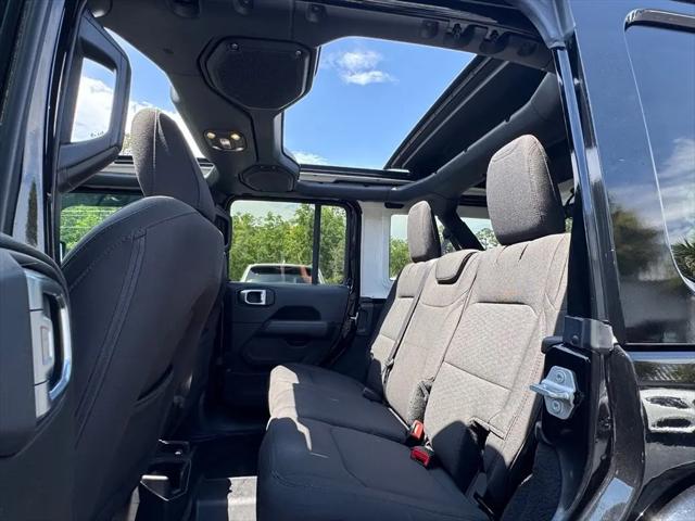 2020 Jeep Wrangler Sahara 4x4