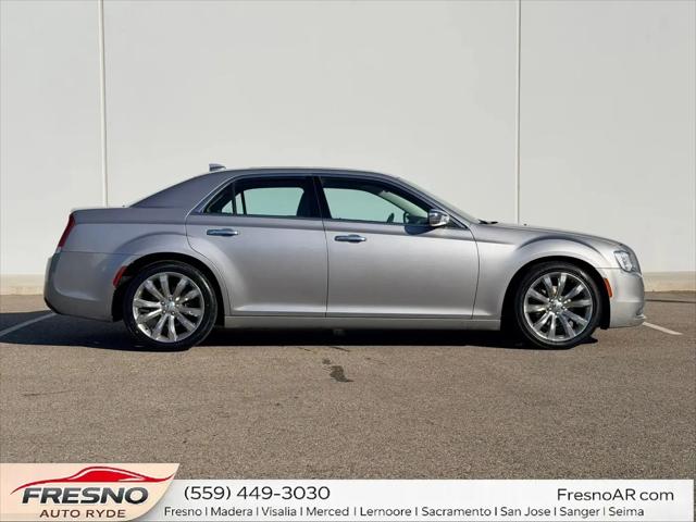 2017 Chrysler 300 C