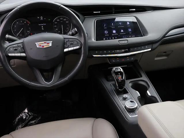2023 Cadillac XT4 AWD Premium Luxury