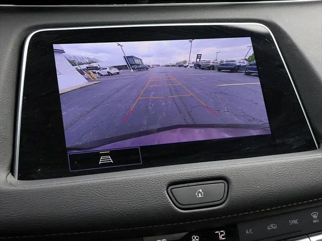 2023 Cadillac XT4 AWD Premium Luxury
