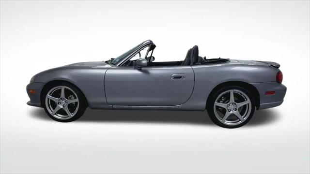 2004 Mazda MX-5 Cloth