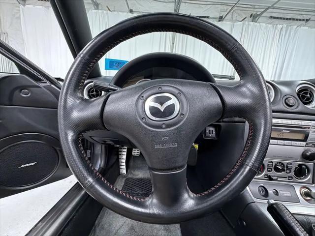2004 Mazda MX-5 Cloth