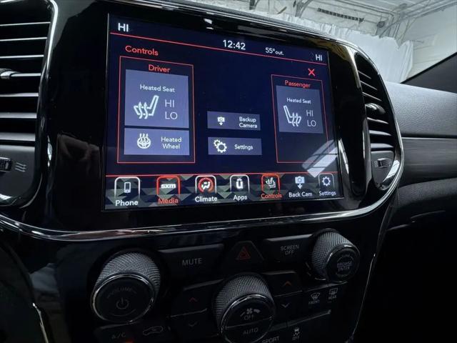 2021 Jeep Grand Cherokee Laredo X 4x4