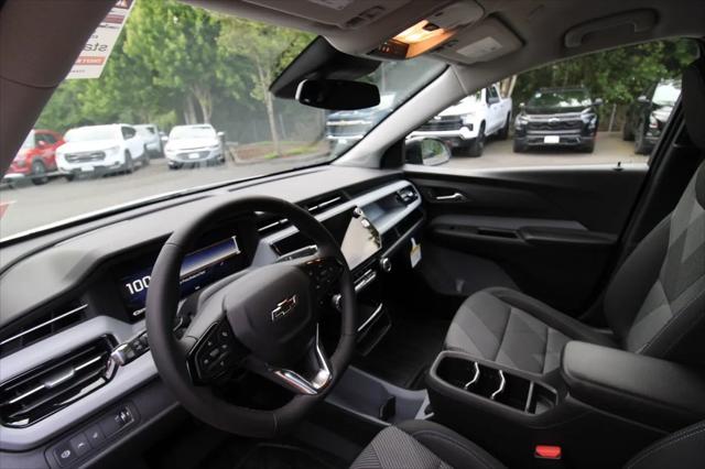 2027 Chevrolet Bolt LT FWD