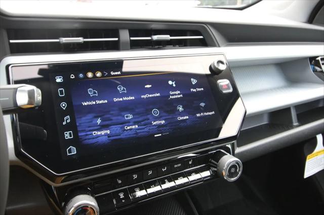 2027 Chevrolet Bolt LT FWD