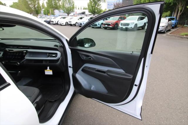2027 Chevrolet Bolt LT FWD