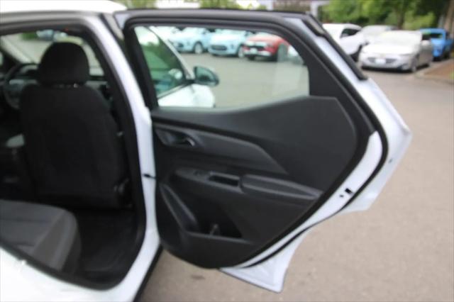 2027 Chevrolet Bolt LT FWD