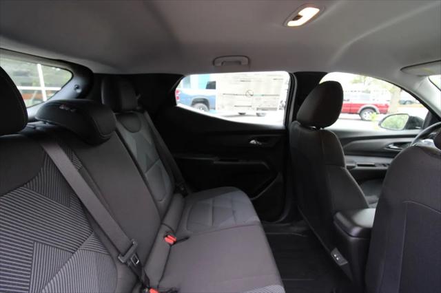 2027 Chevrolet Bolt LT FWD