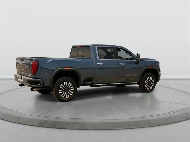 2026 GMC Sierra 2500HD Crew Cab, Standard Bed, Denali Ultimate, 4WD