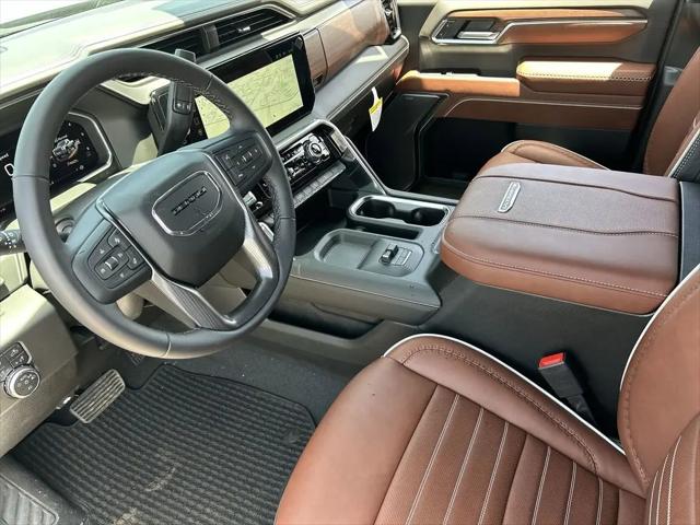 2026 GMC Sierra 2500HD Crew Cab, Standard Bed, Denali Ultimate, 4WD