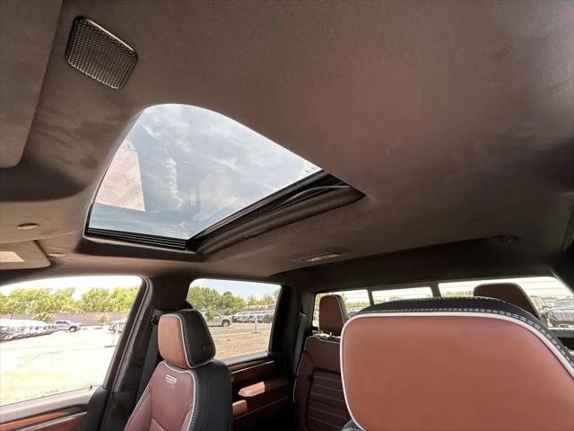 2026 GMC Sierra 2500HD Crew Cab, Standard Bed, Denali Ultimate, 4WD