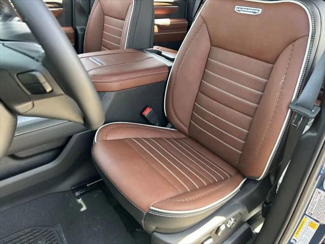 2026 GMC Sierra 2500HD Crew Cab, Standard Bed, Denali Ultimate, 4WD
