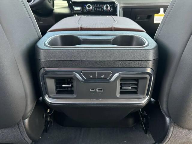 2026 GMC Sierra 2500HD Crew Cab, Standard Bed, Denali Ultimate, 4WD