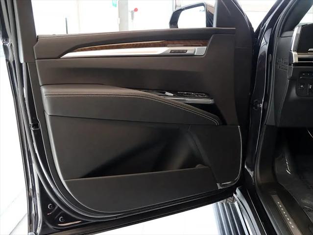 2026 Cadillac Escalade ESV Platinum Sport