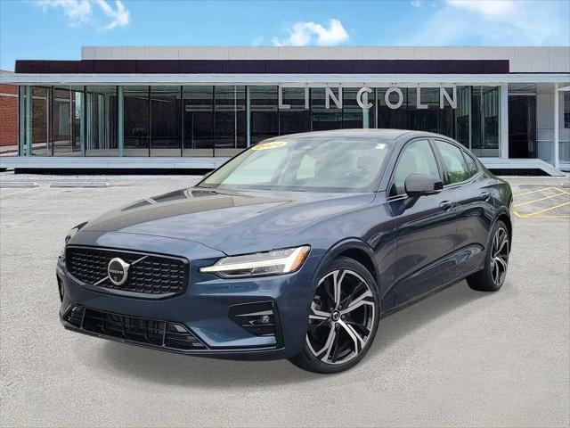 2024 Volvo S60 B5 Plus Dark Theme for sale in Calumet City, IL
