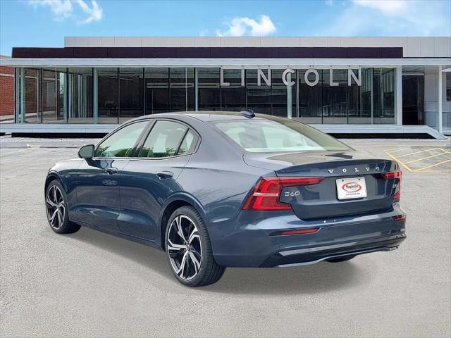 2024 Volvo S60 B5 Plus Dark Theme