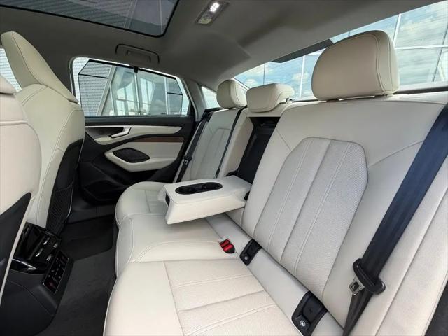 2026 Audi A6 Premium Plus quattro S tronic