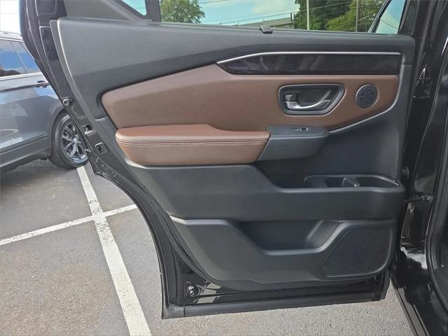 2023 Honda Pilot AWD Elite