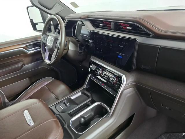 2024 GMC Sierra 3500HD Denali