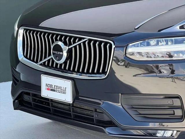2020 Volvo XC90 T6 Momentum 7 Passenger