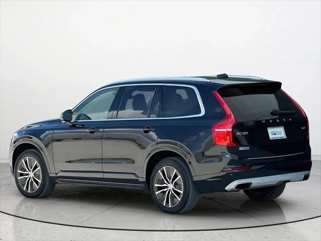 2020 Volvo XC90 T6 Momentum 7 Passenger