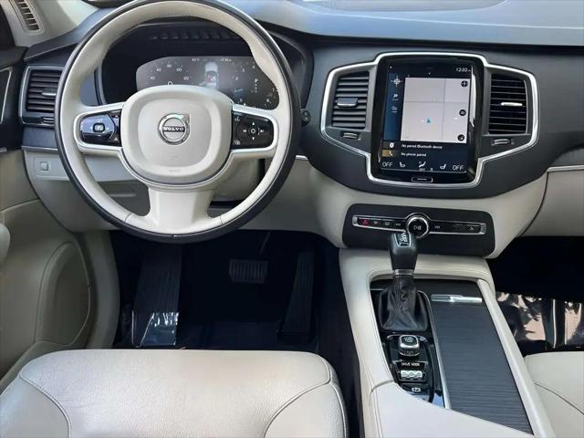 2020 Volvo XC90 T6 Momentum 7 Passenger