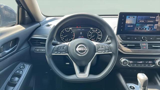 2026 Nissan Altima SV FWD