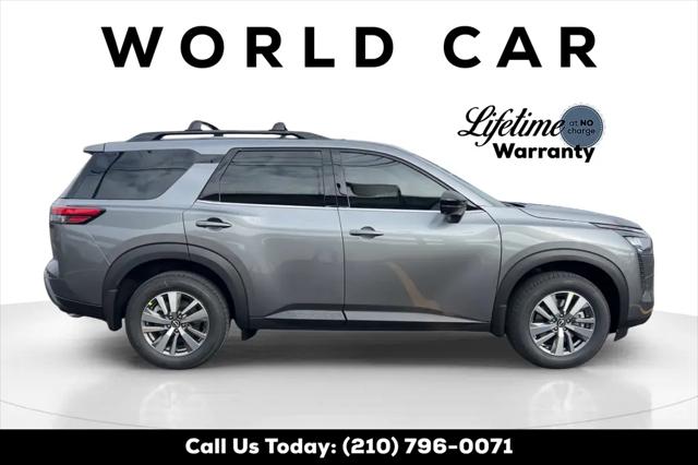2026 Nissan Pathfinder SL