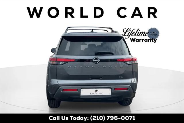2026 Nissan Pathfinder SL