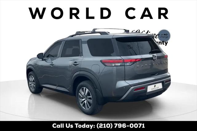 2026 Nissan Pathfinder SL