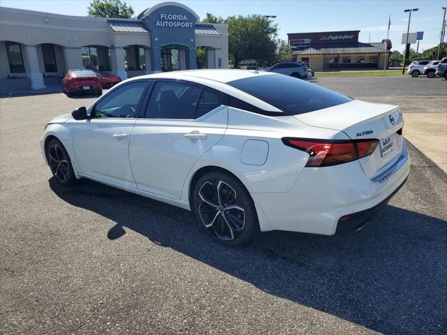2023 Nissan Altima SR FWD