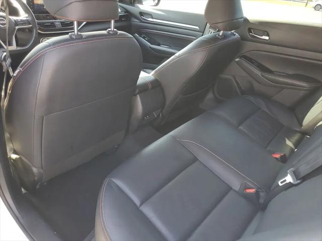 2023 Nissan Altima SR FWD