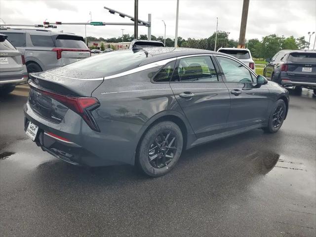 2026 Kia K5 LXS FWD