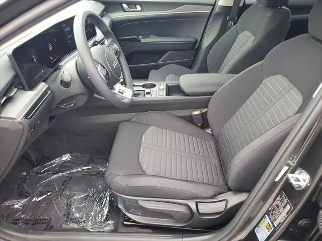 2026 Kia K5 LXS FWD