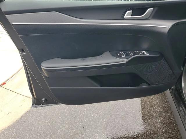2026 Kia K5 LXS FWD