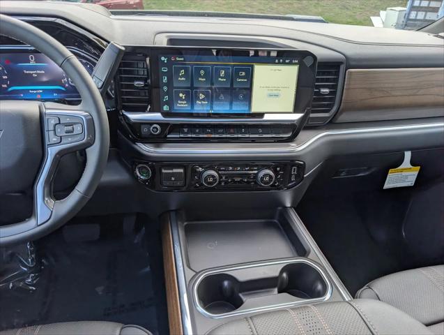 2026 Chevrolet Silverado 2500HD Crew Cab, Long Bed, High Country, 4WD