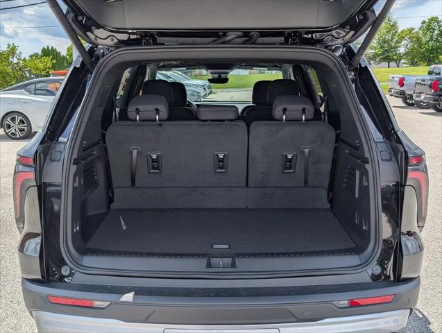 2026 Chevrolet Traverse FWD LT