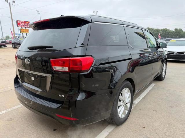 2017 Kia Sedona EX