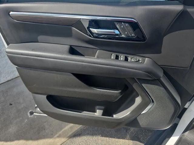 2025 Chevrolet Tahoe 4WD LT