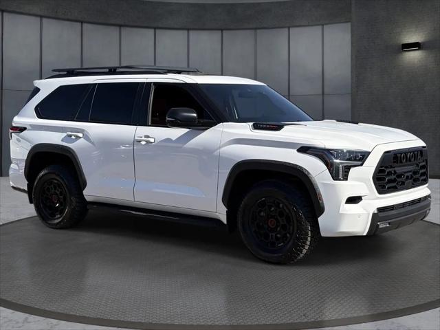 2025 Toyota Sequoia SR5