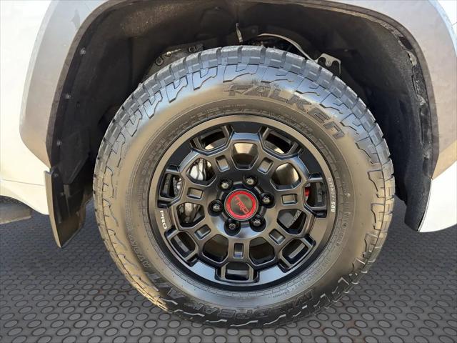 2025 Toyota Sequoia SR5