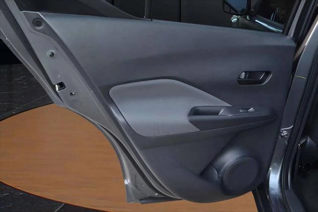 2018 Nissan Kicks S